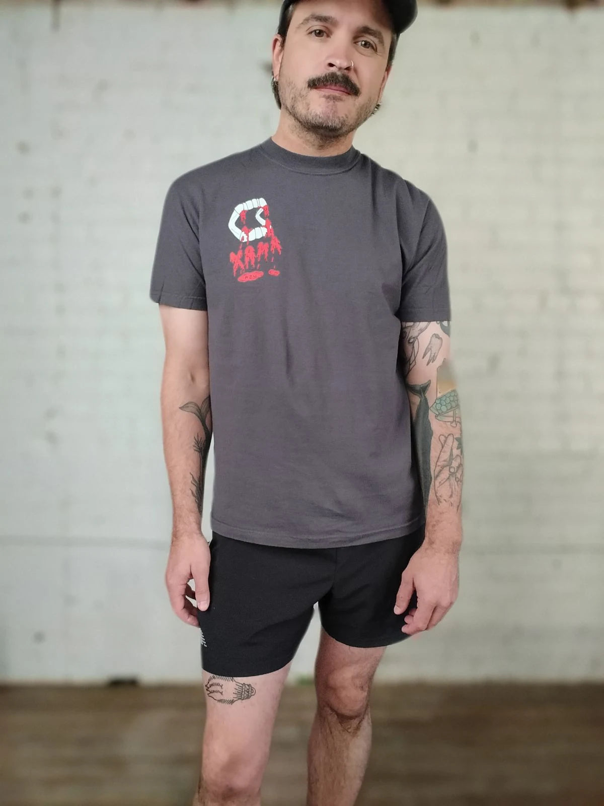 anax USA: anaxFANGS T-Shirt